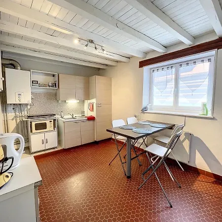 Independant Plein De Charme 2 * Ганна