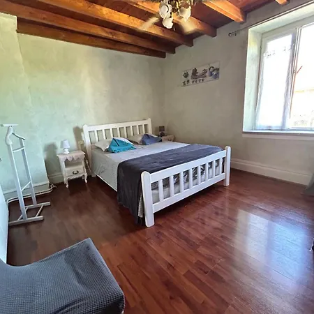 Indépendant Plein De Charme 2 Gannat