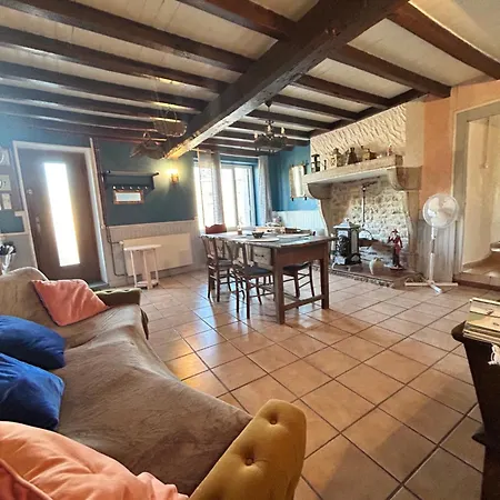 Indépendant Plein De Charme 2 *